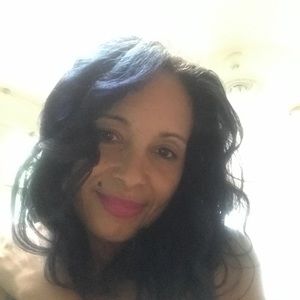 Meet your Posher, Leia